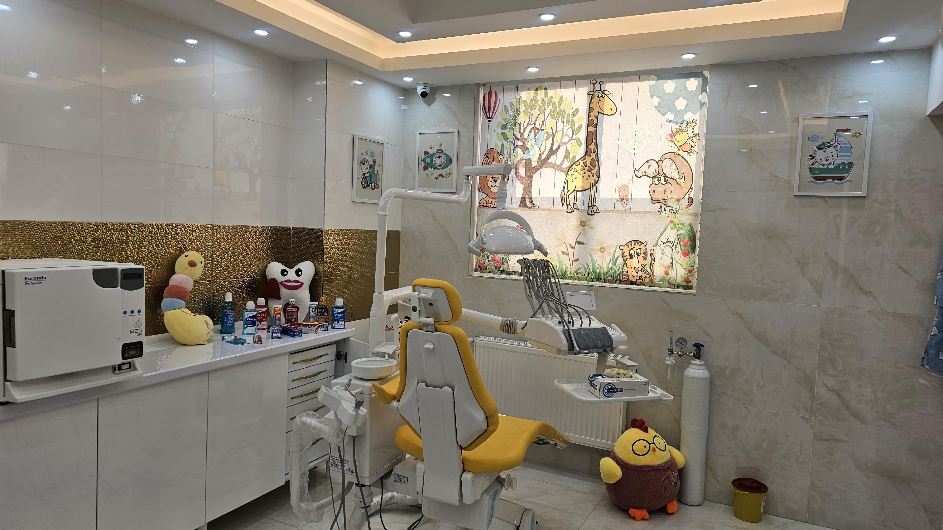 مطب دکتر سارا فتوحی عشین