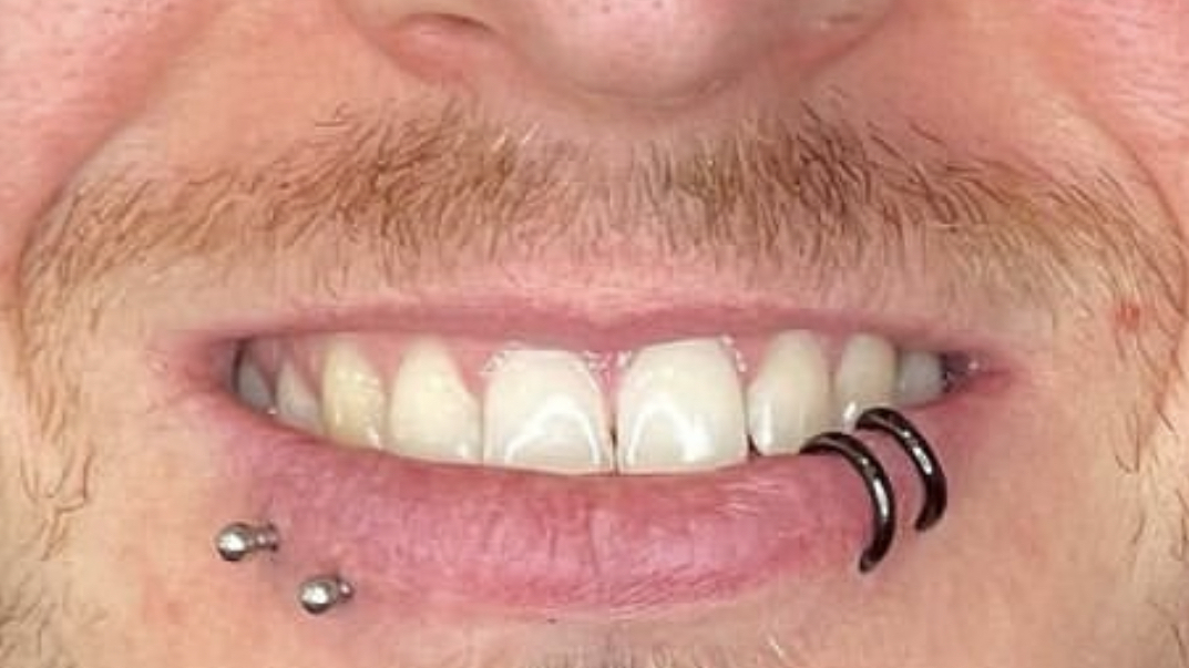پیرسینگ امیقا تهران  AMIGHA piercing Tehran