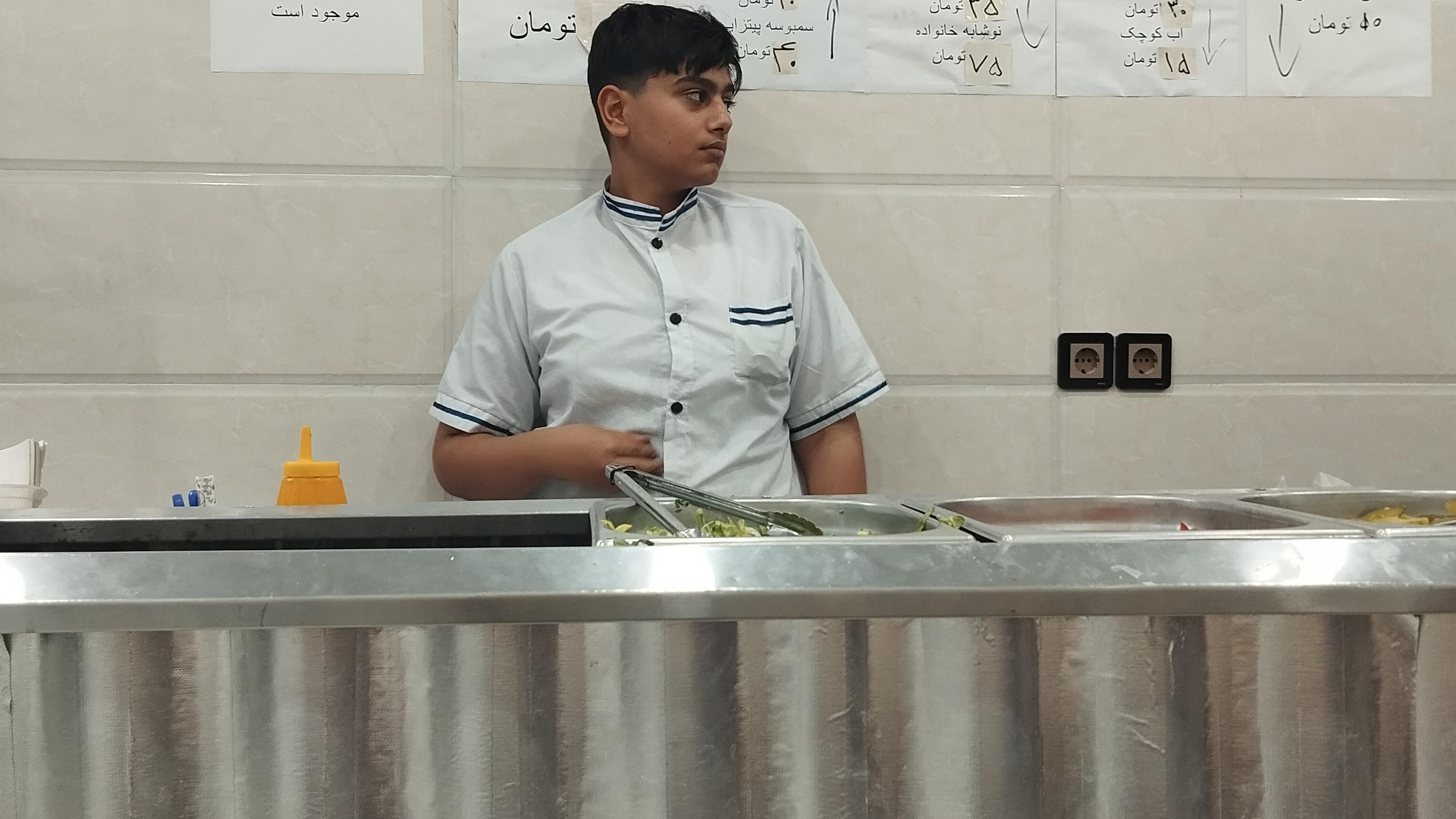 فلافل و ساندویچ حسن