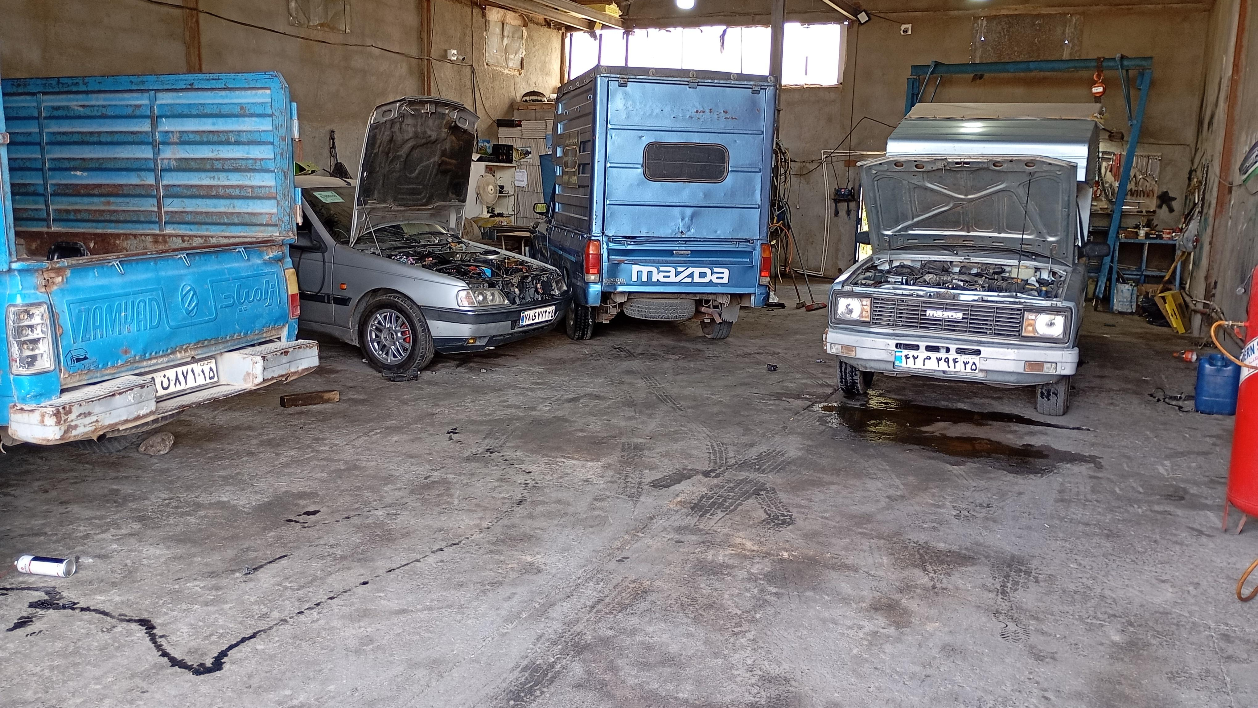 تعمیرگاه مکانیکی و آهنگری مدرن