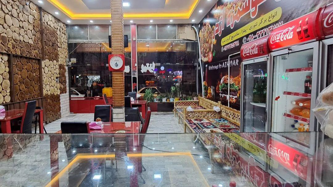 پیتزا و ساندویچی اژدر زاپاتا