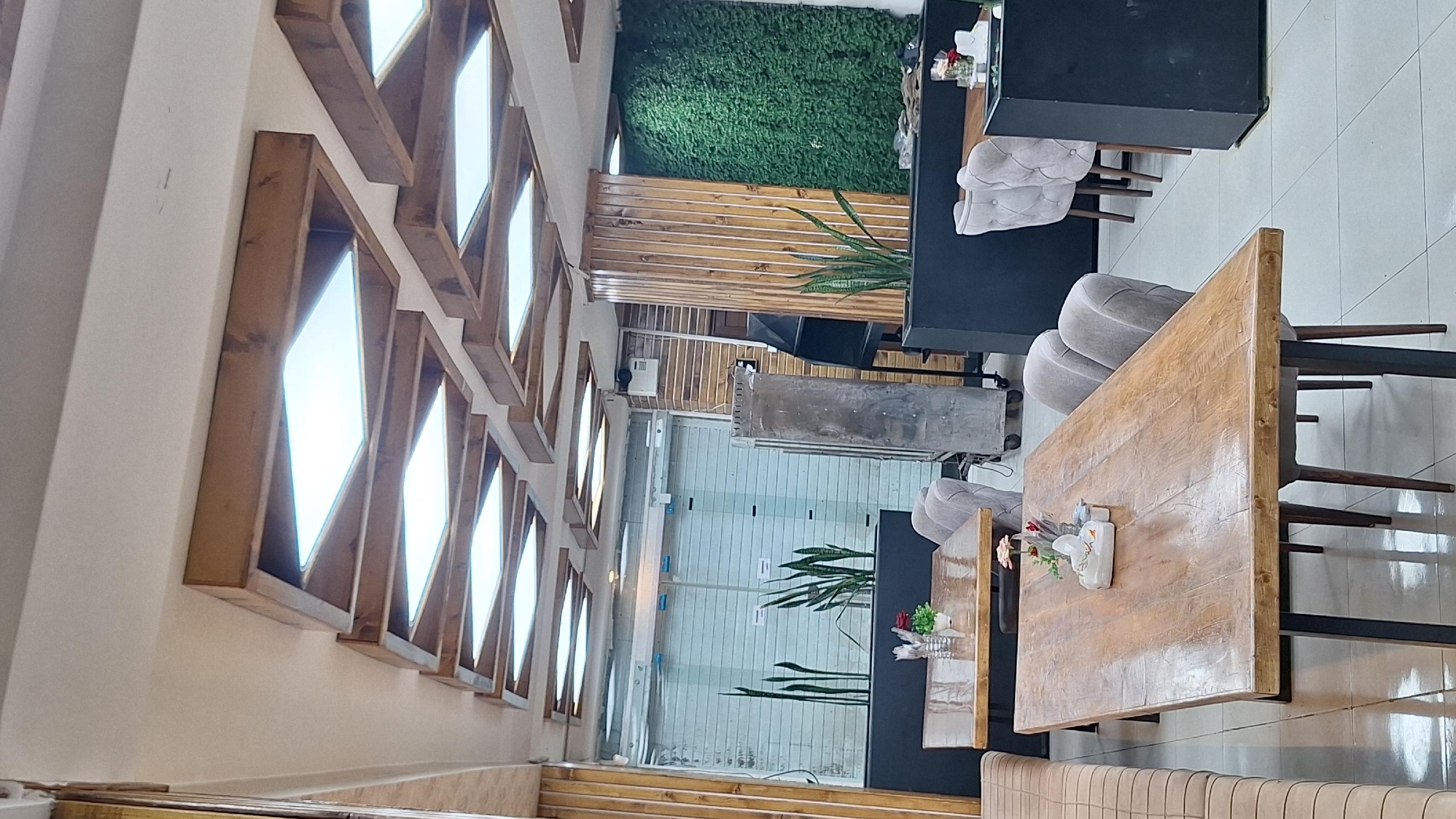 رستوران آتش و ذغال