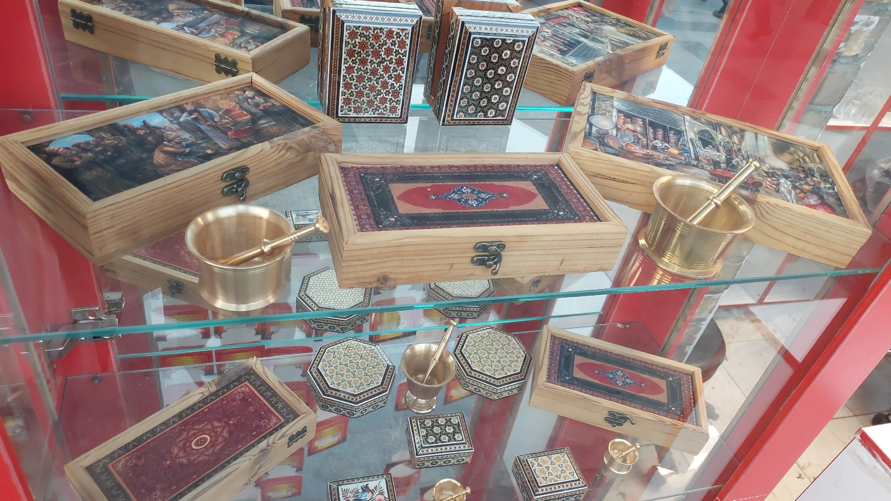 خانه زعفران قربانی