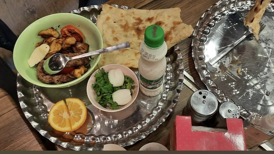 کبابی آدنا