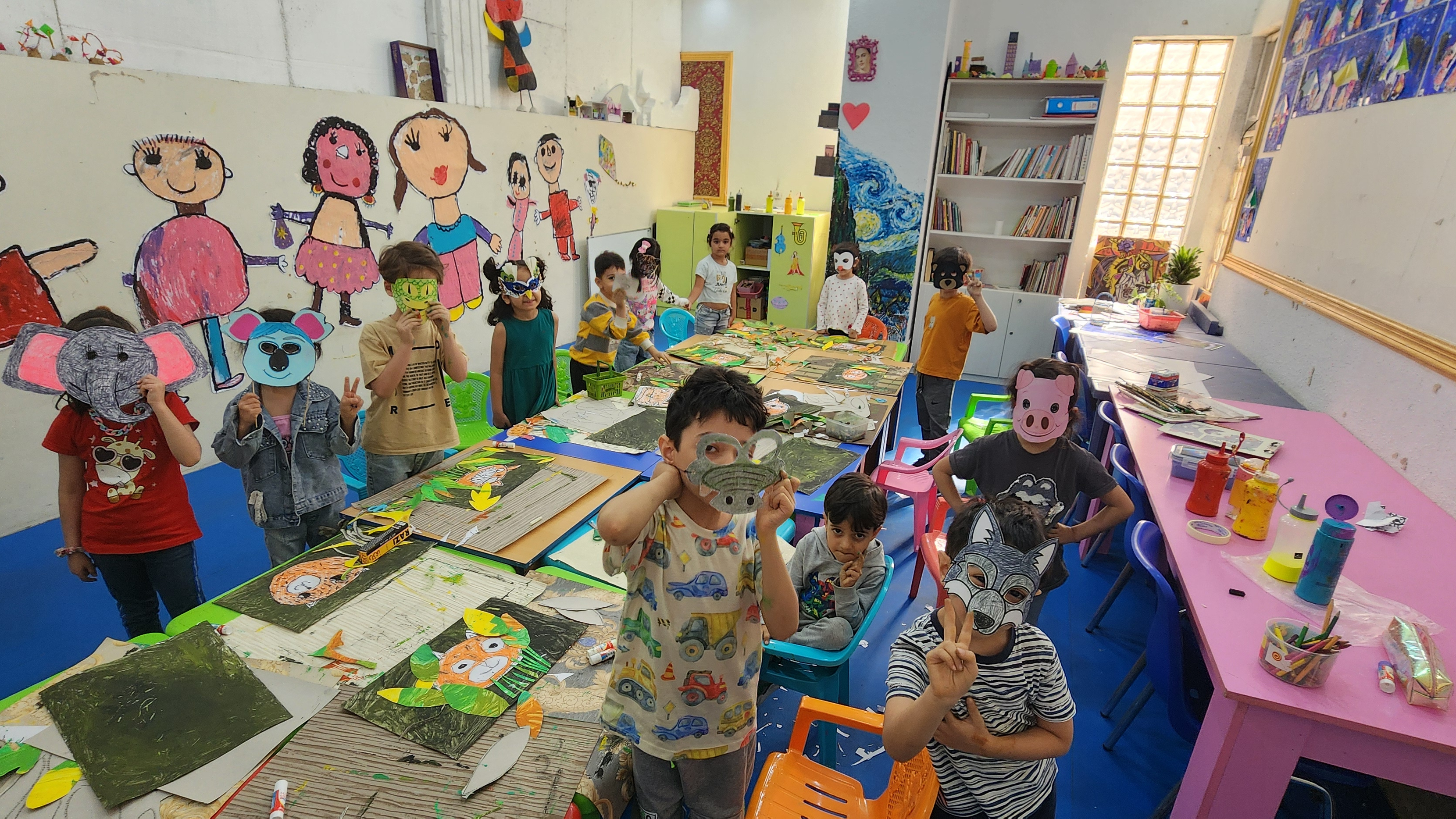 مهد کودک و پیش دبستانی هنری کیارنگ