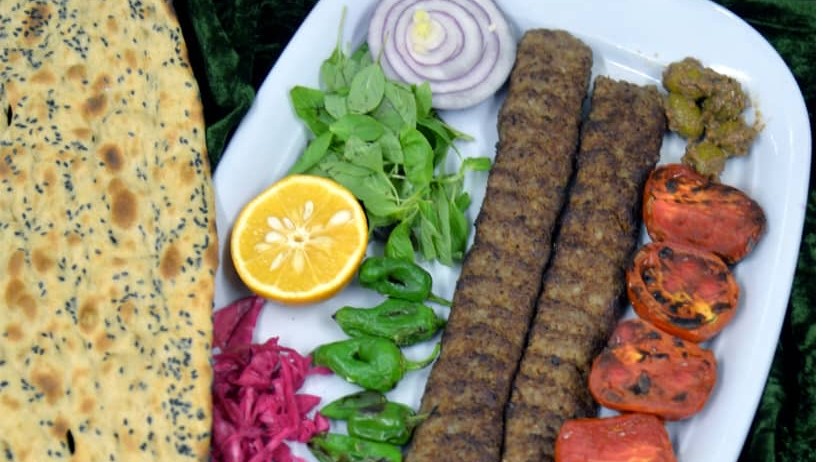 کبابی حاجی اقبال شعبه ۱