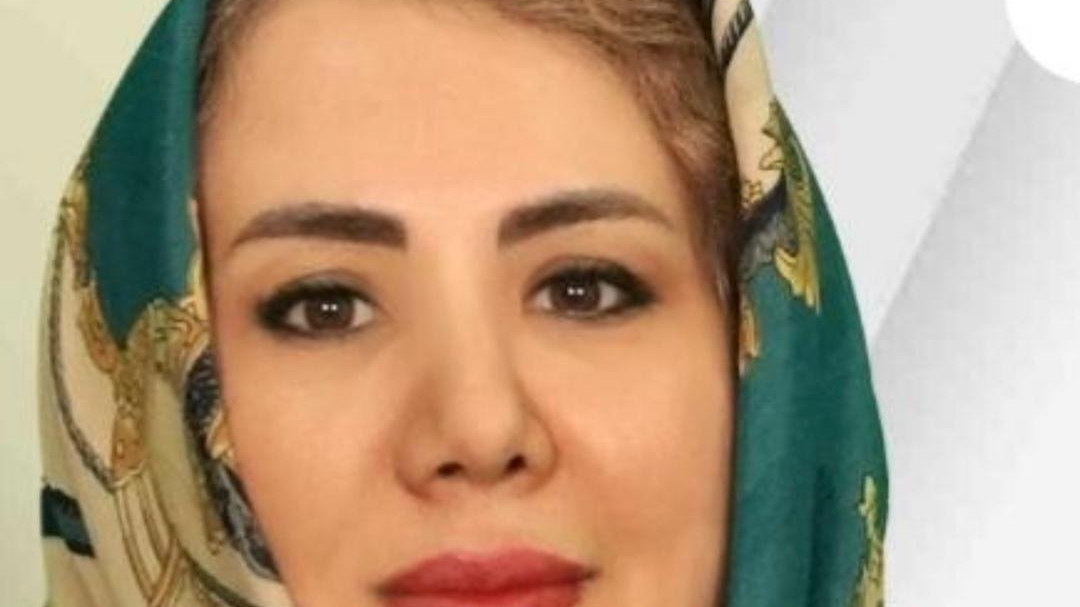 دکتر ناهید صفری متخصص زنان و زایمان