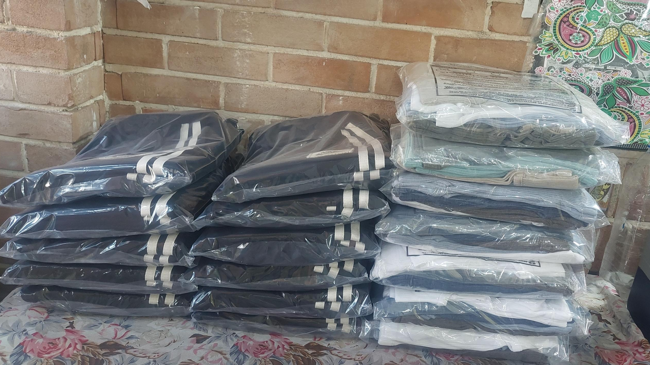 تولید و پخش پوشاک زنانه باریزان