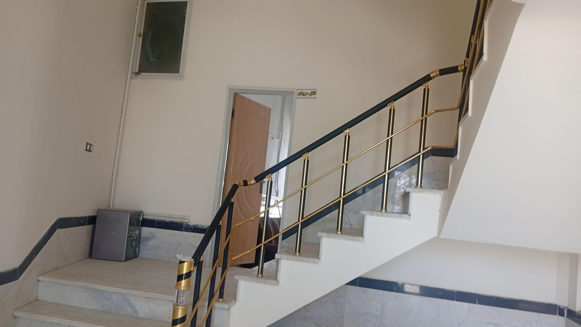 آموزشگاه رانندگی پایه دوم لیلاخ