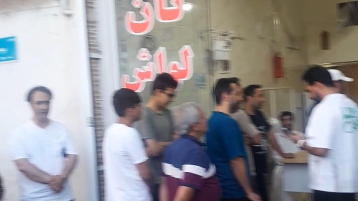 نان‌ لواش‌ تک
