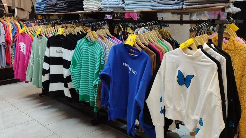 پوشاک ماه دخت