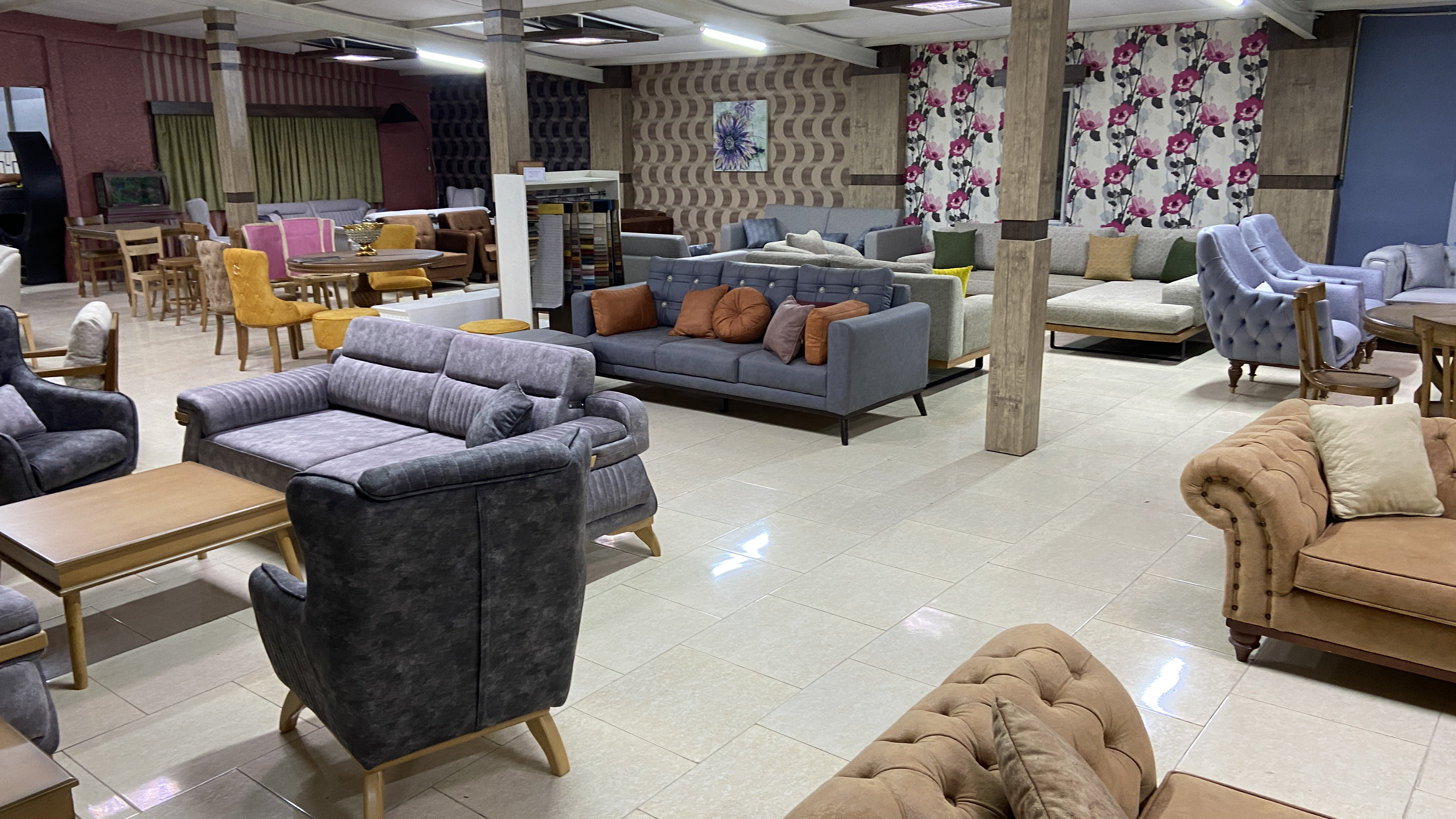 مبل سپیدار