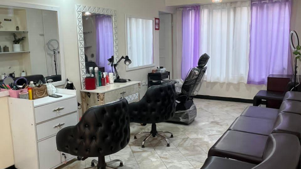 سالن زیبایی مژگان حسینی