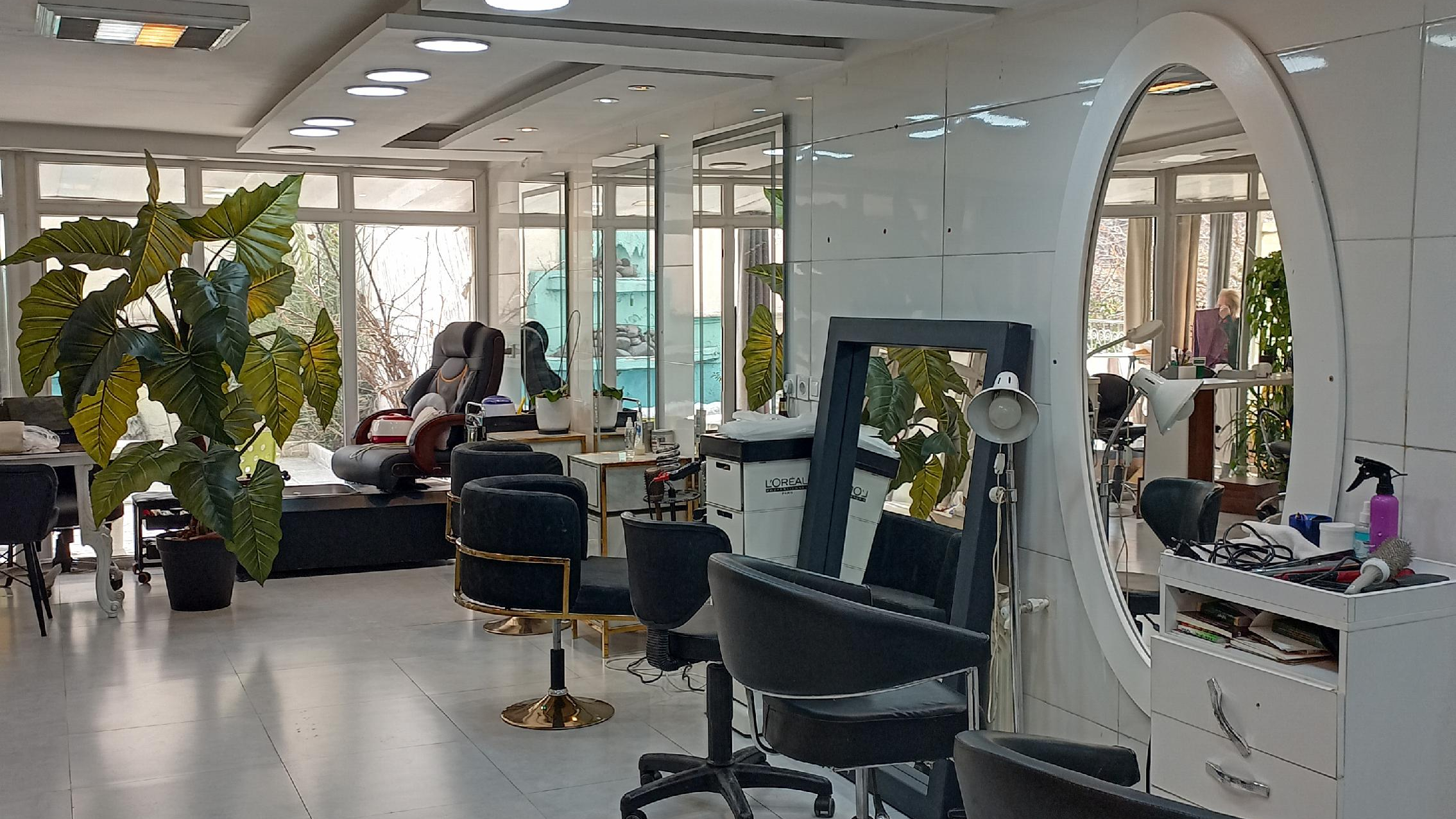 سالن پروانه بیوتی