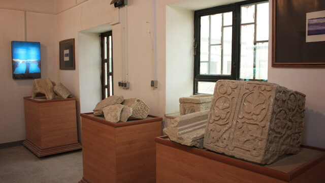 موزه باستان شناسی بندر سیراف