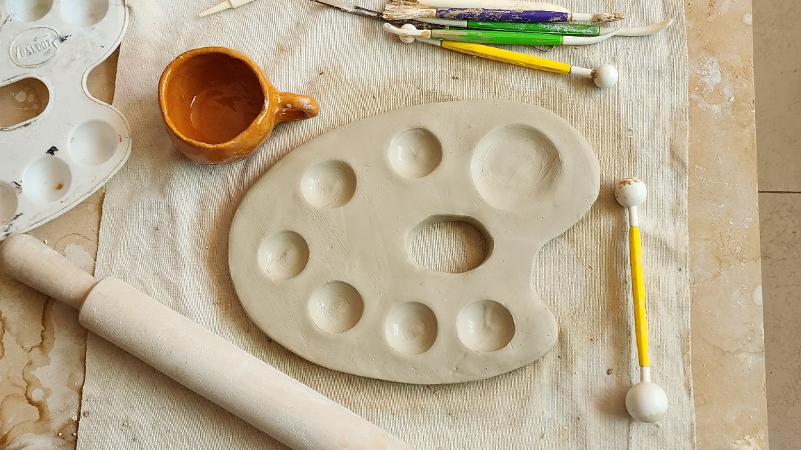 آموزشگاه سفال و سرامیک خاک رنگ