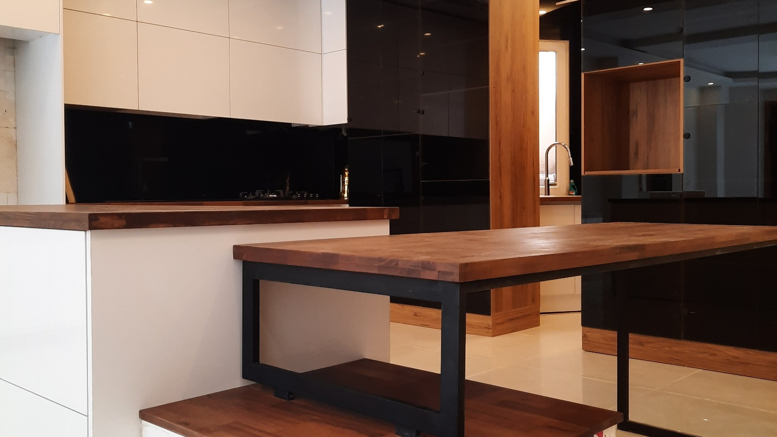 خدمات کابینت وی آی پی