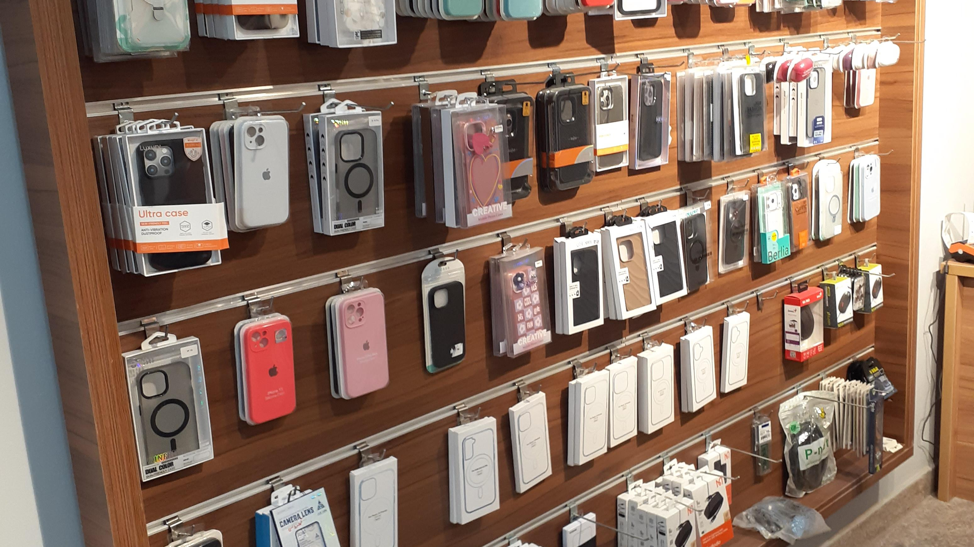 لپ تاپ و اپل استور گهروسی