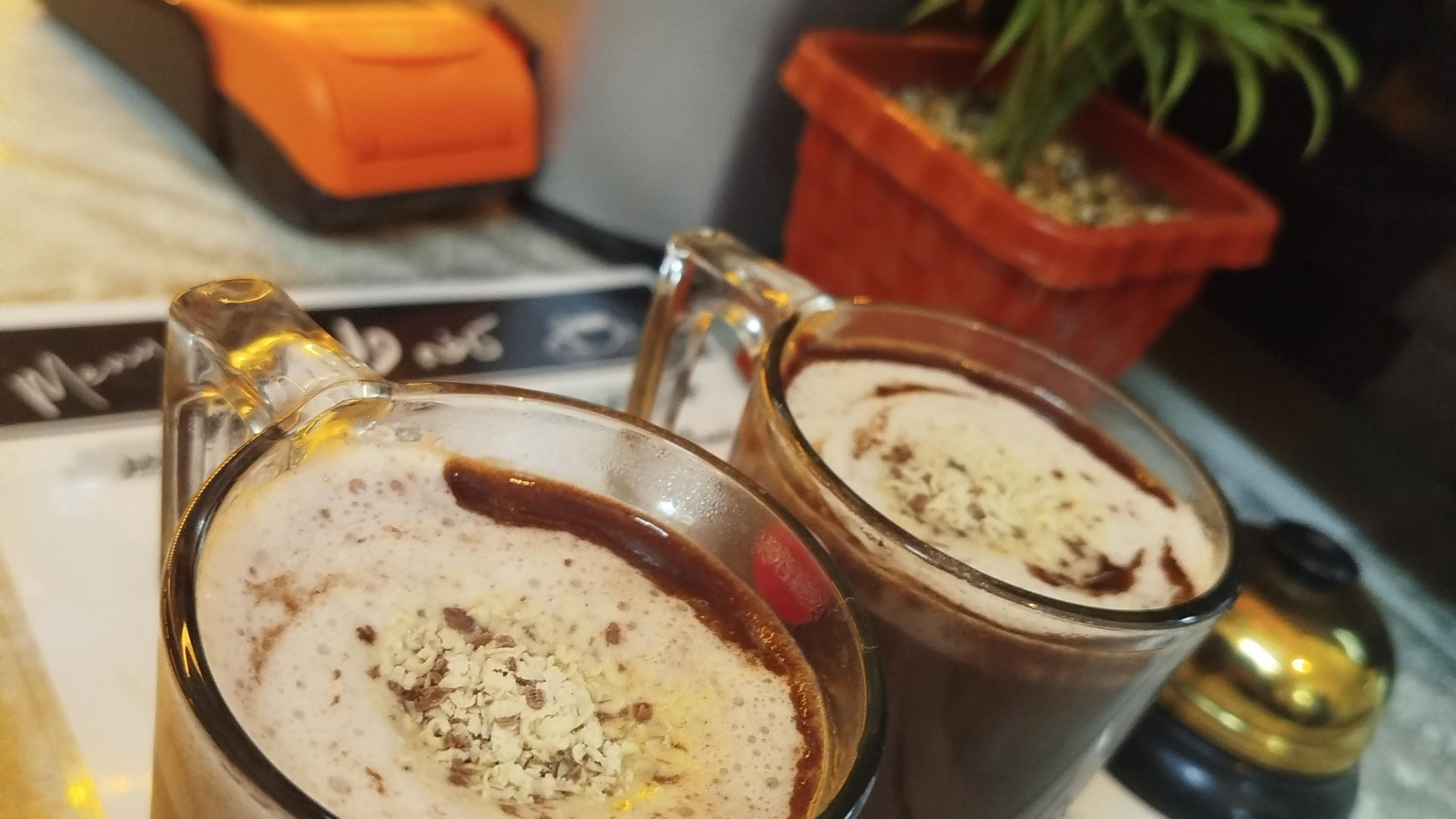 کافه وایت