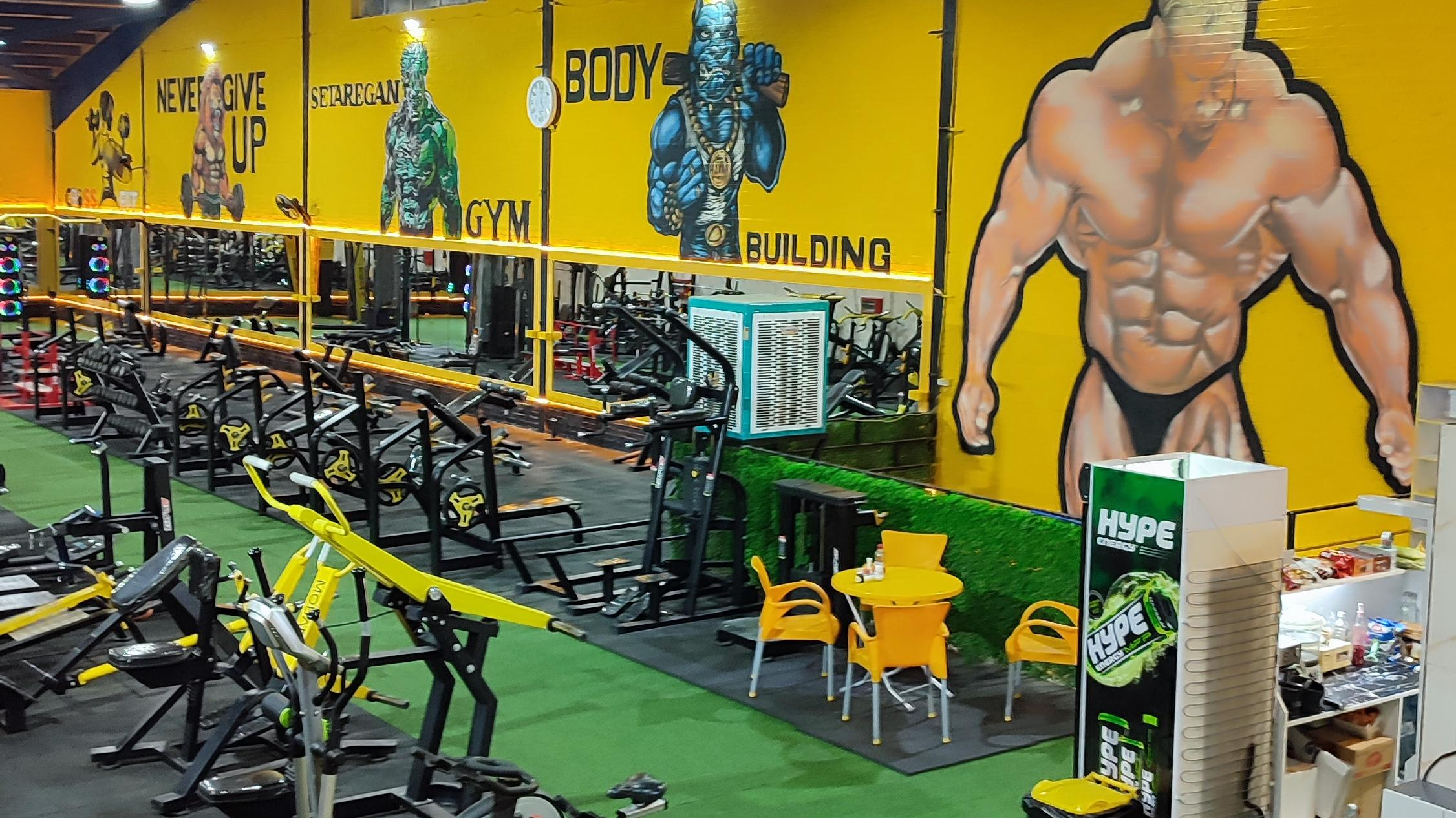 باشگاه بدنسازی ستارگان پاکدشت