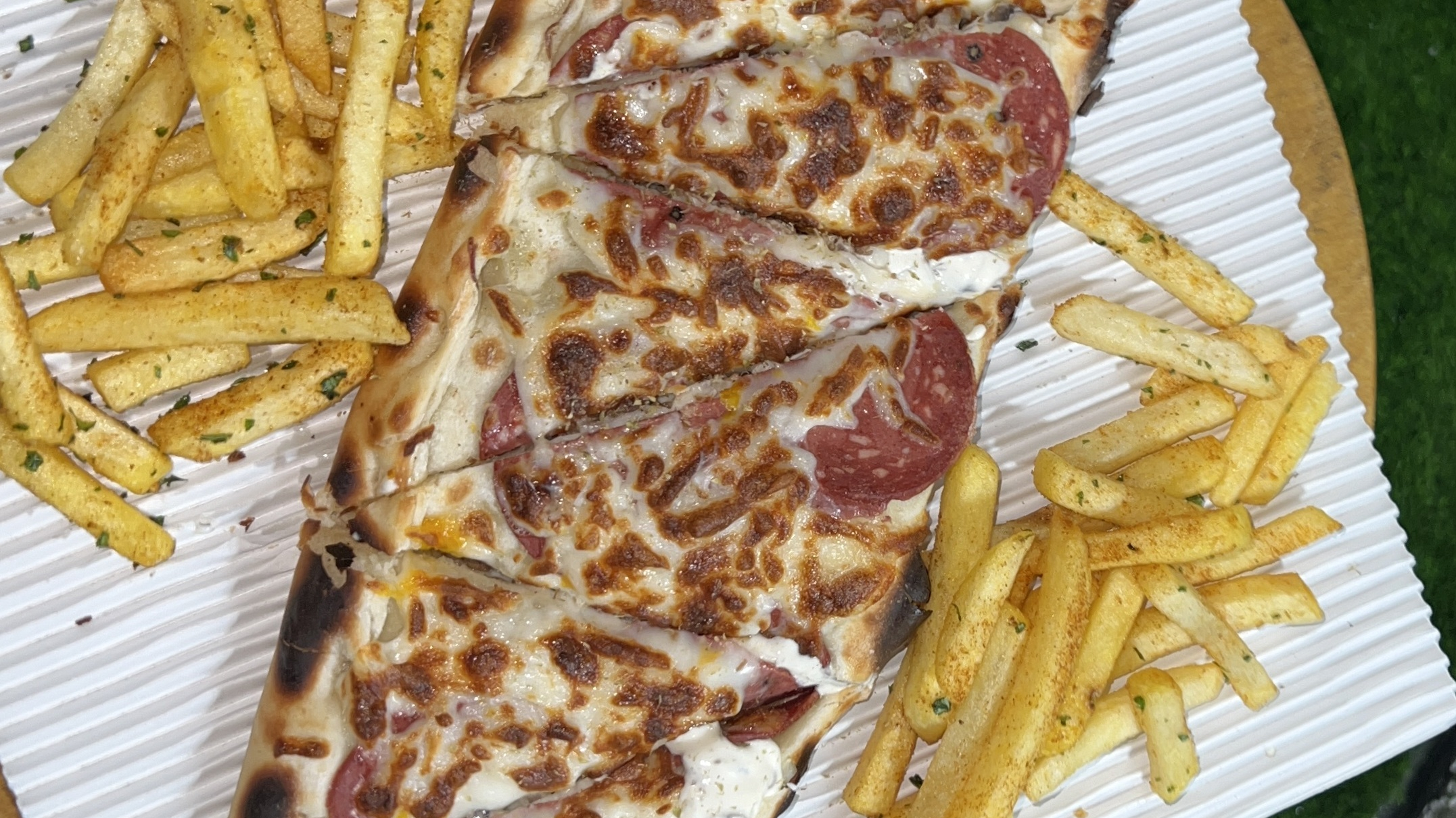 کافه رستوران گریت