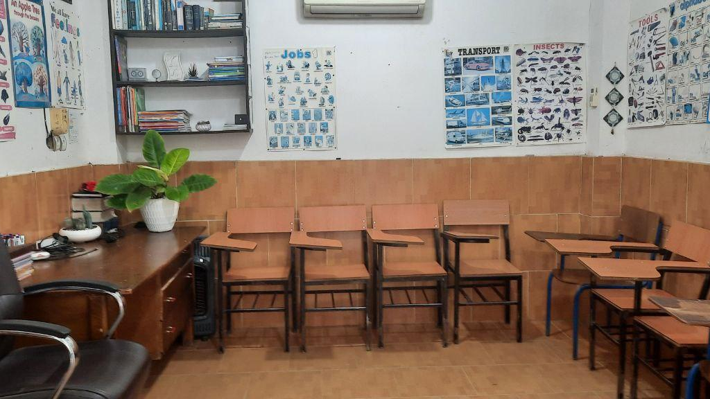 آموزشگاه زبان معرفت