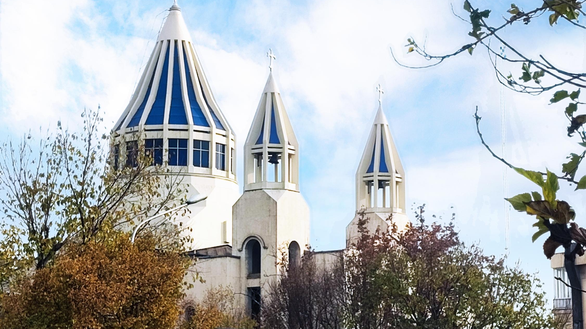 ایستگاه مترو مریم مقدس