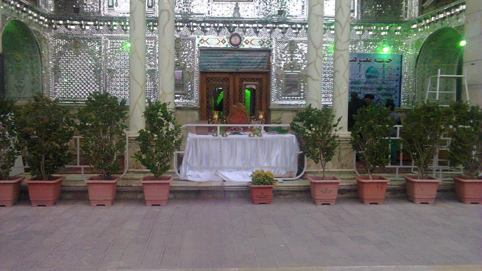 امام زاده و مسجد