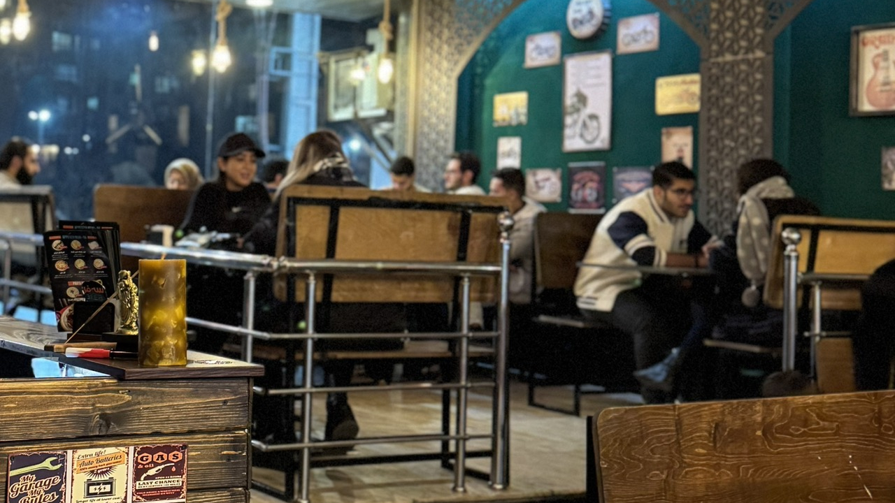 پیتزا سه فر