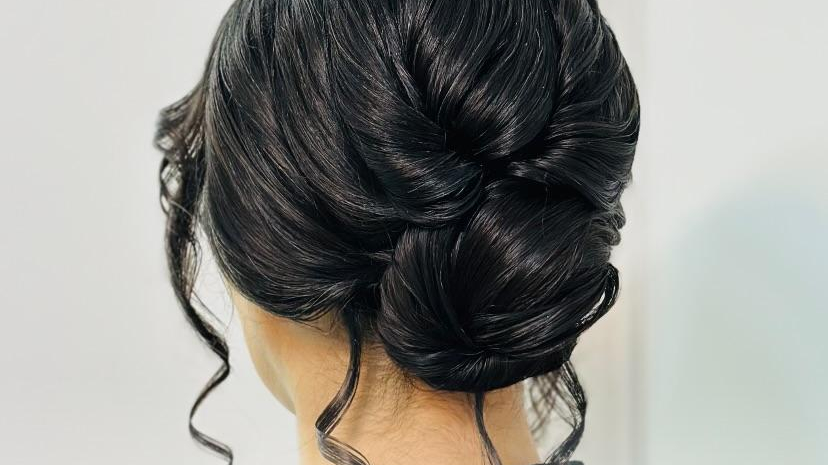 سالن زیبایی سودابانو