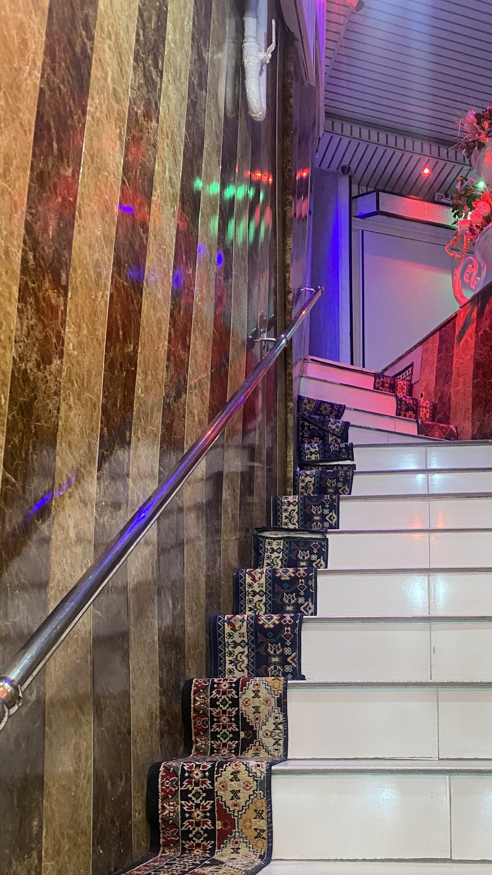 مهمان پذیر نوید