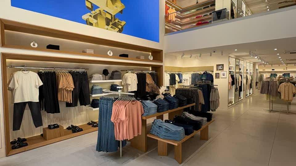 جین وست Jeanswest