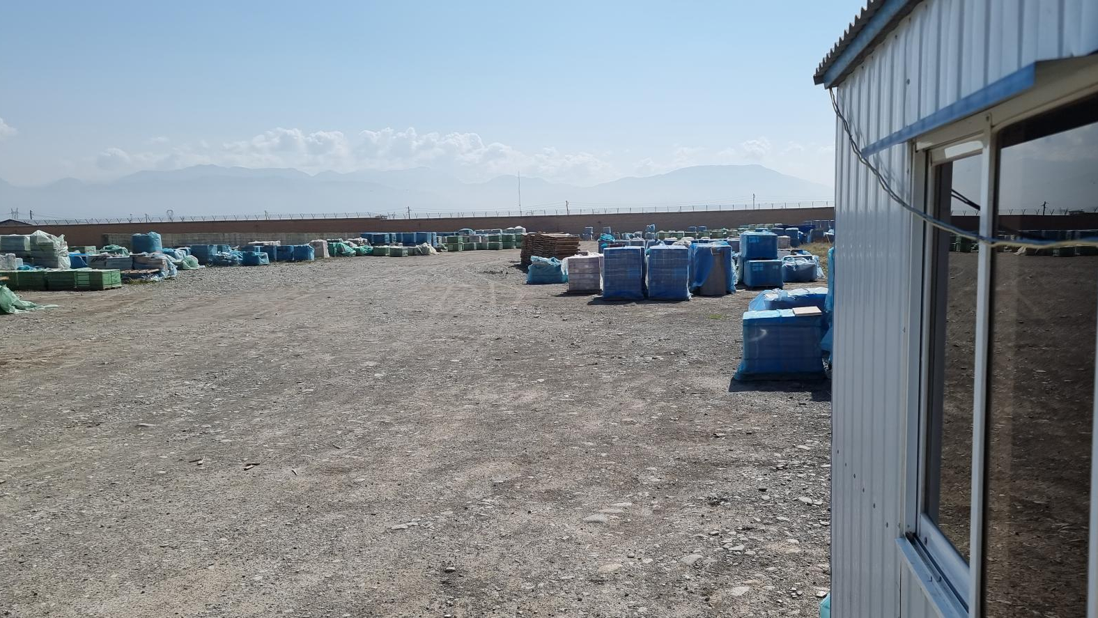 انبار سورنا کاشی