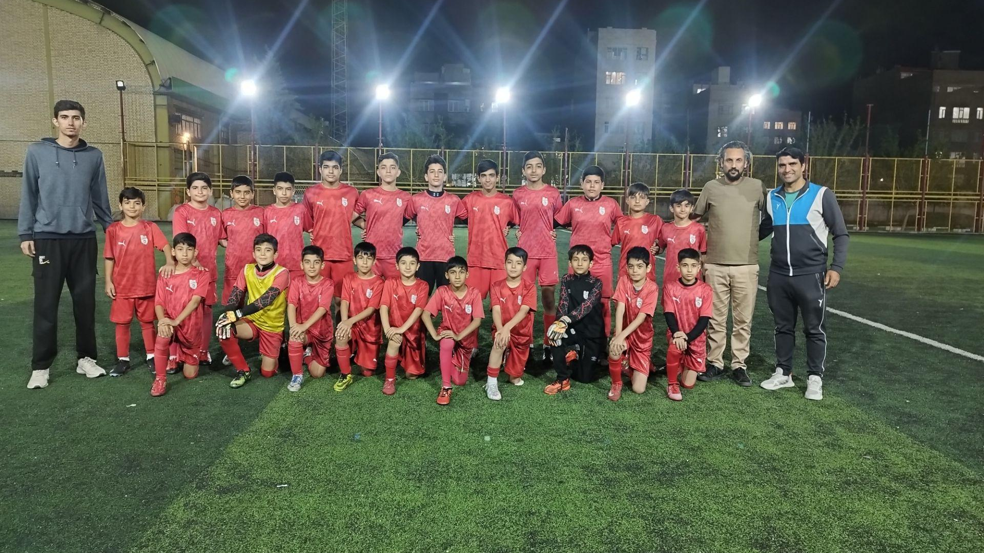 آکادمی و مدرسه فوتبال یوسف مشهد
