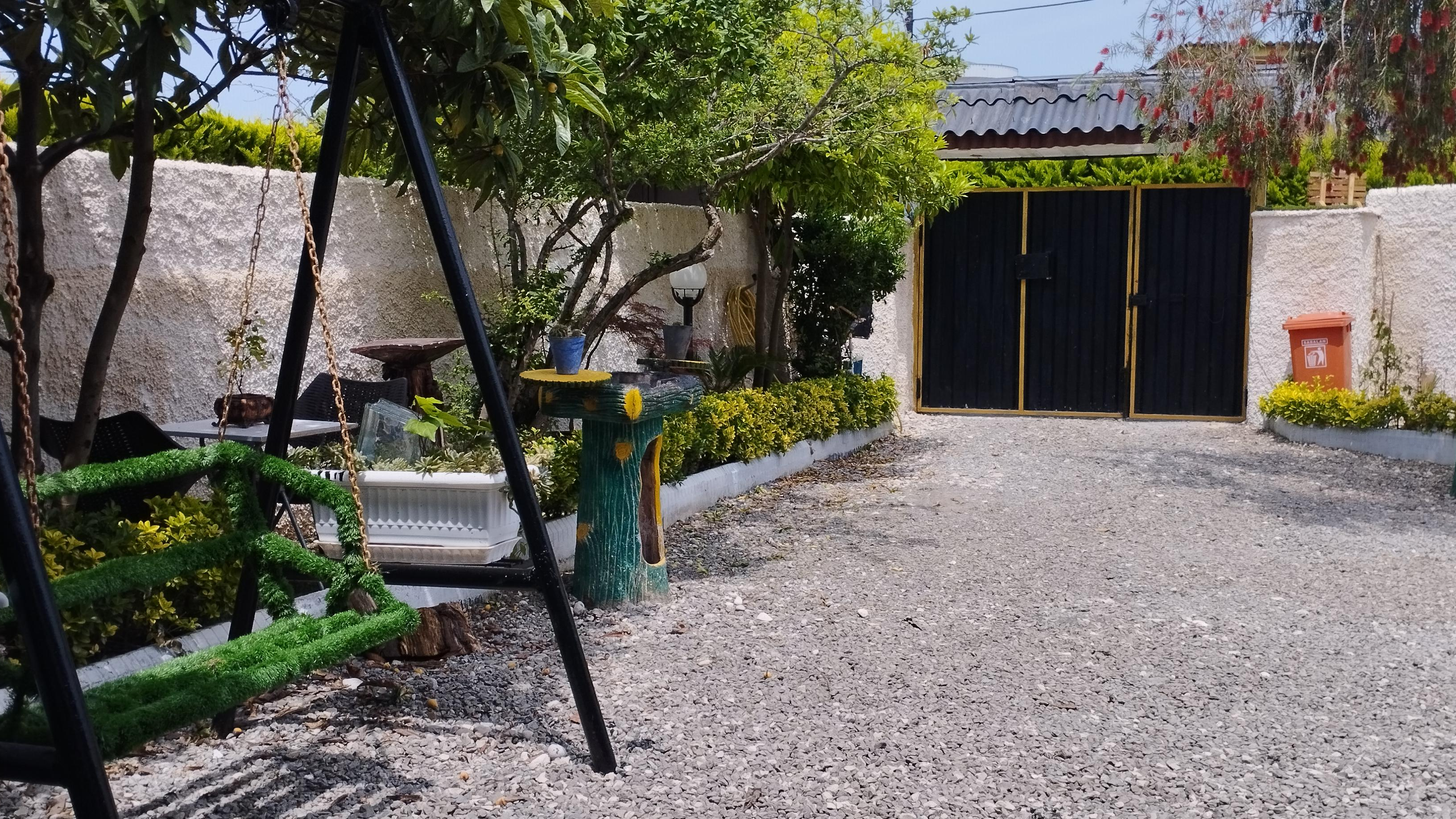 سوییت اجاره ای آرش