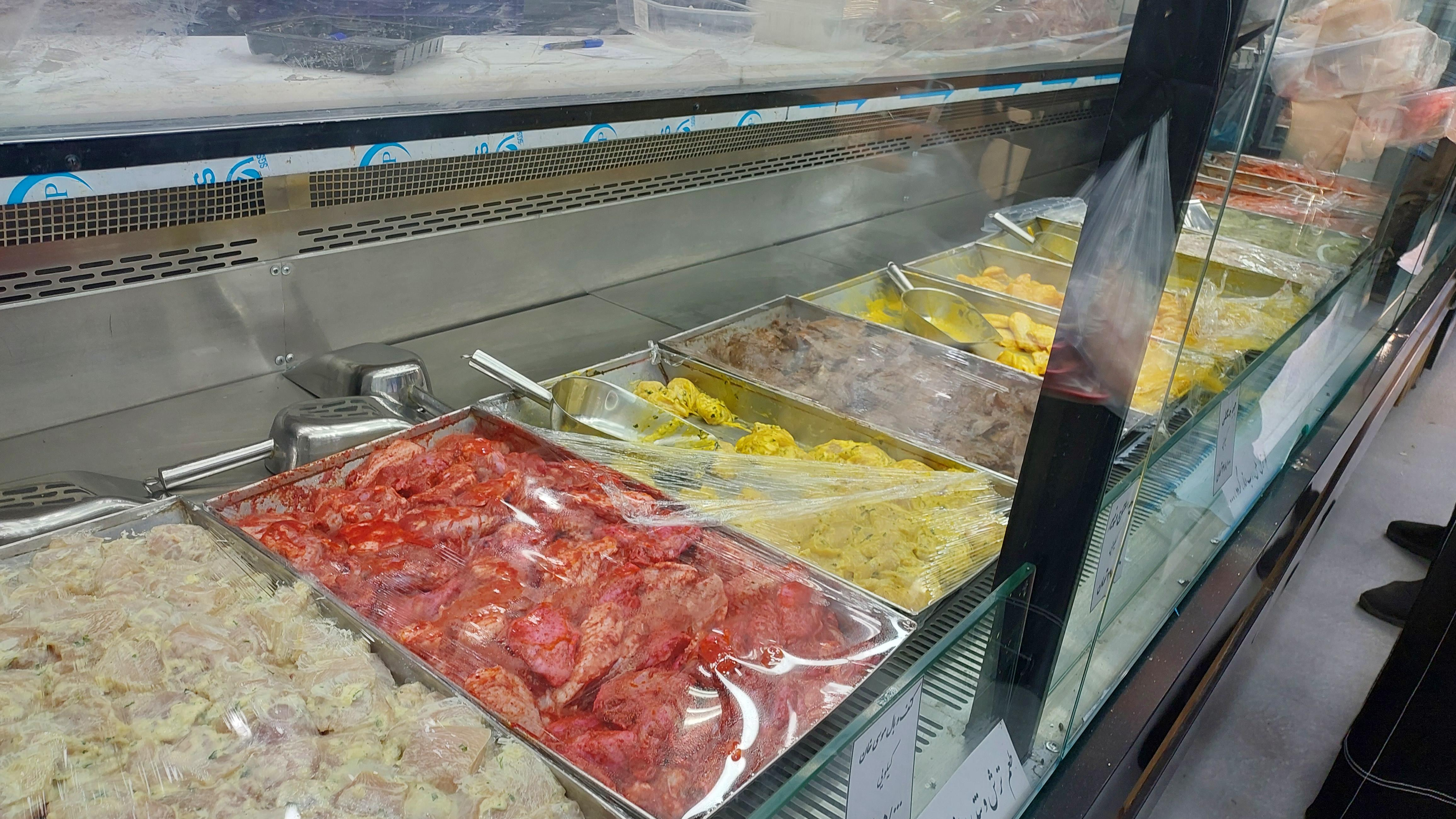 گوشت و مرغ قدیمی