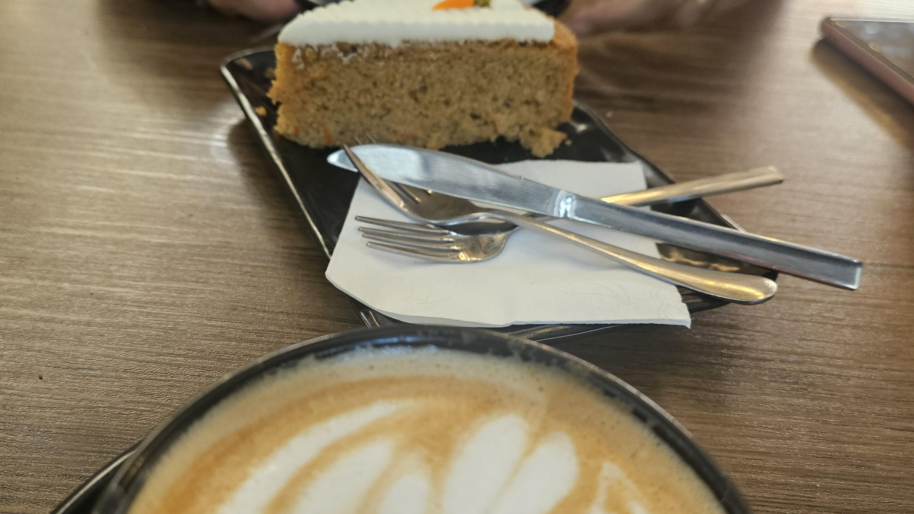 کافه و رستوران هور