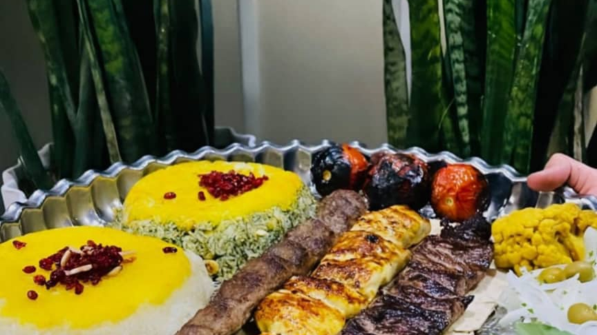 باغ رستوران کنارستان اندیمشک