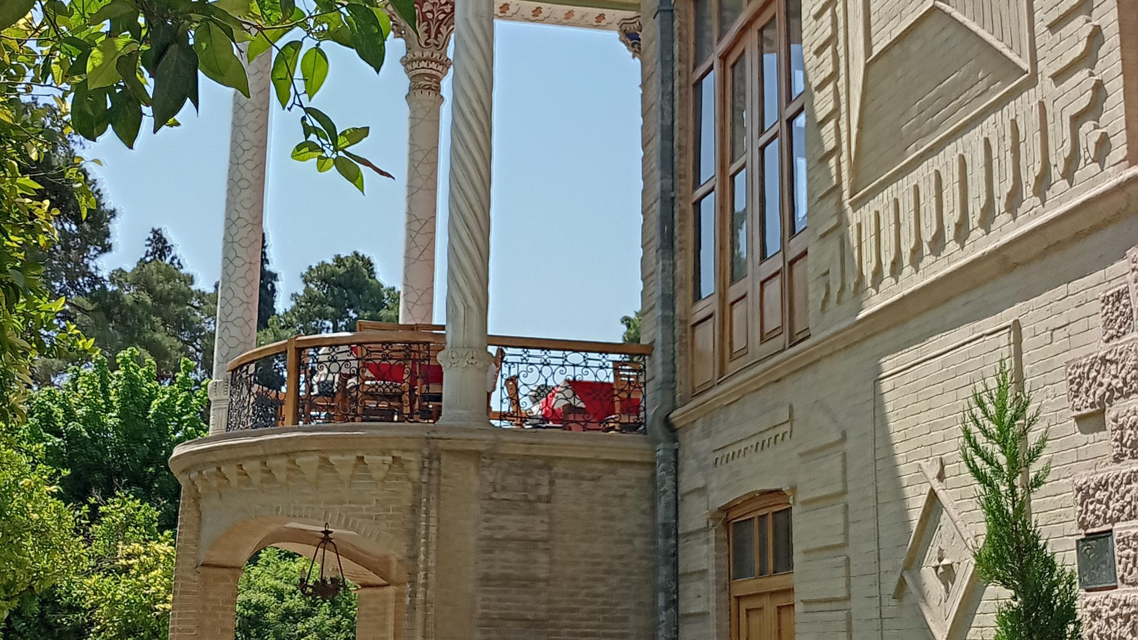 عمارت شاپوری