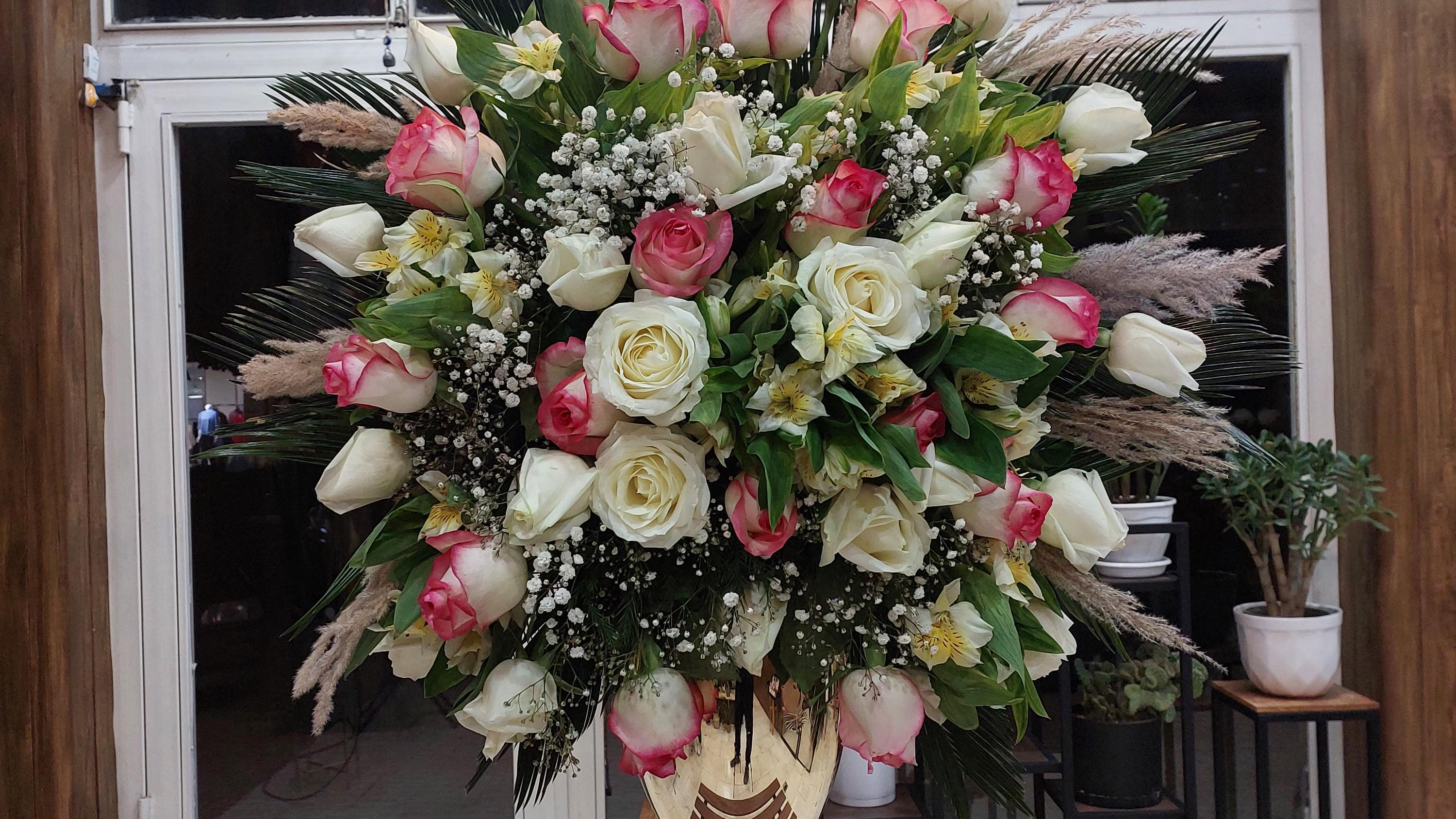 گلفروشی آس