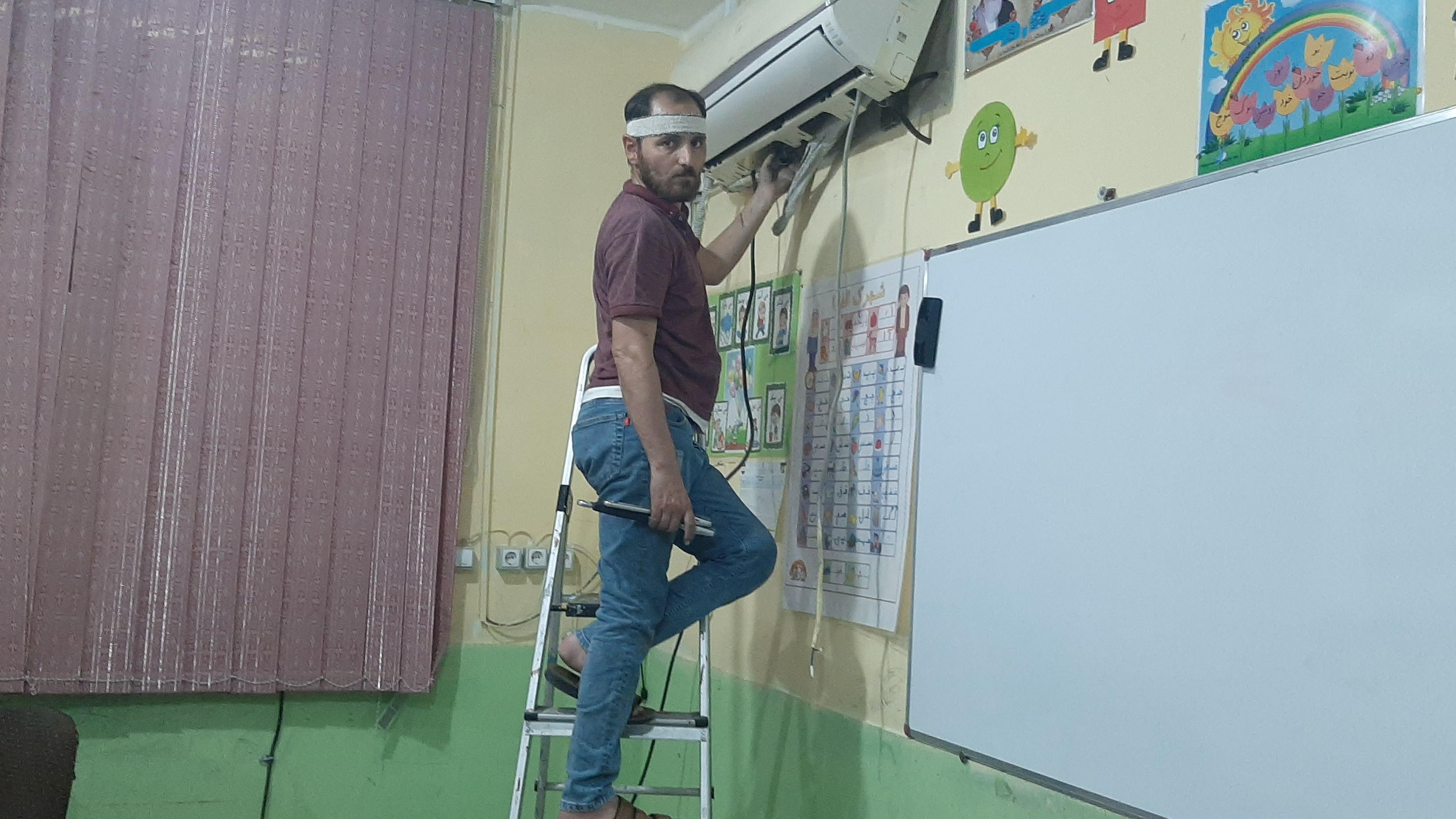 خدمات فنی استاد مهدی فروزنده