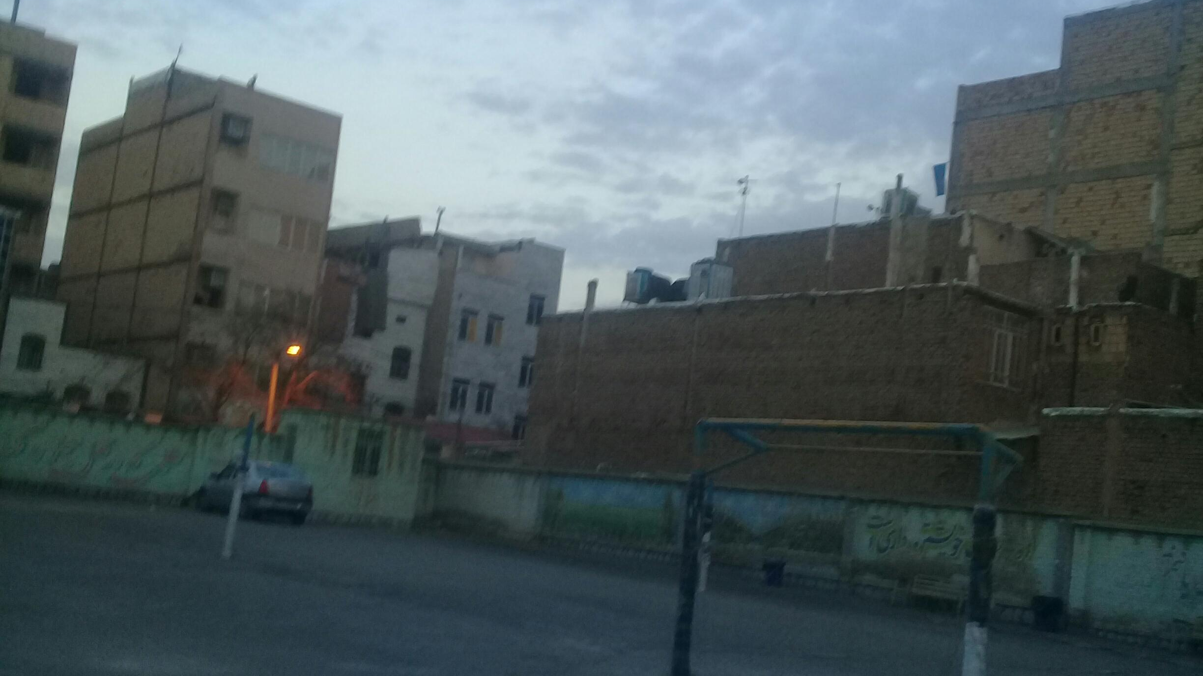 مدرسه شهید آزادی