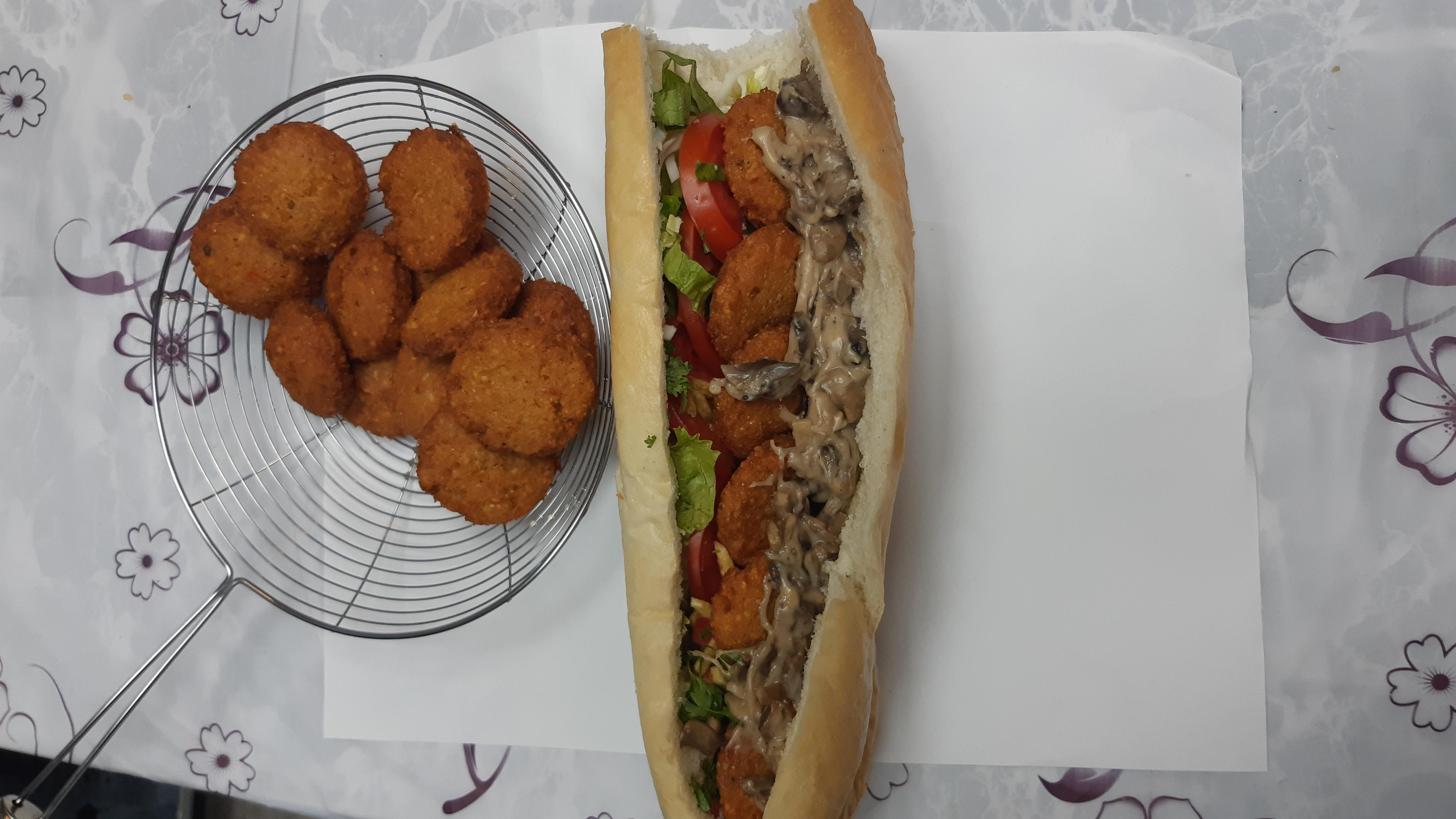 فلافل خانزاد