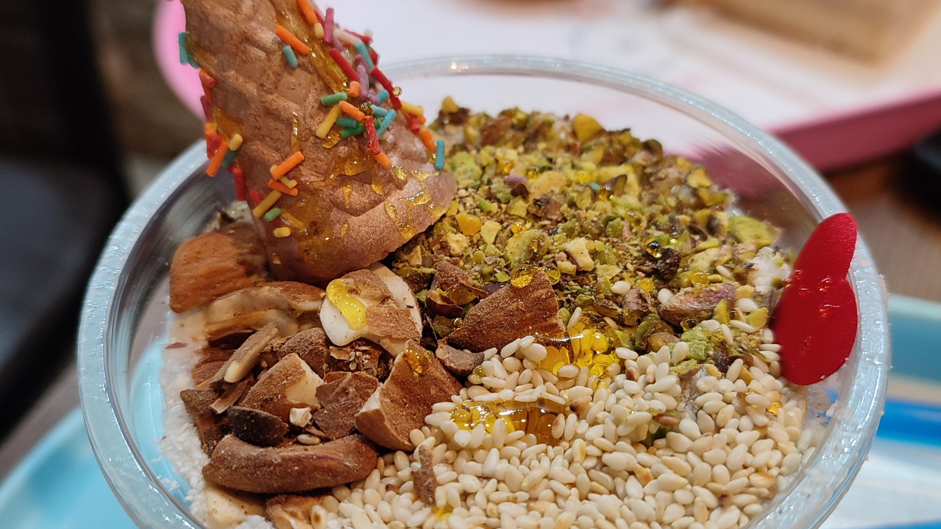 بستنی یلدا