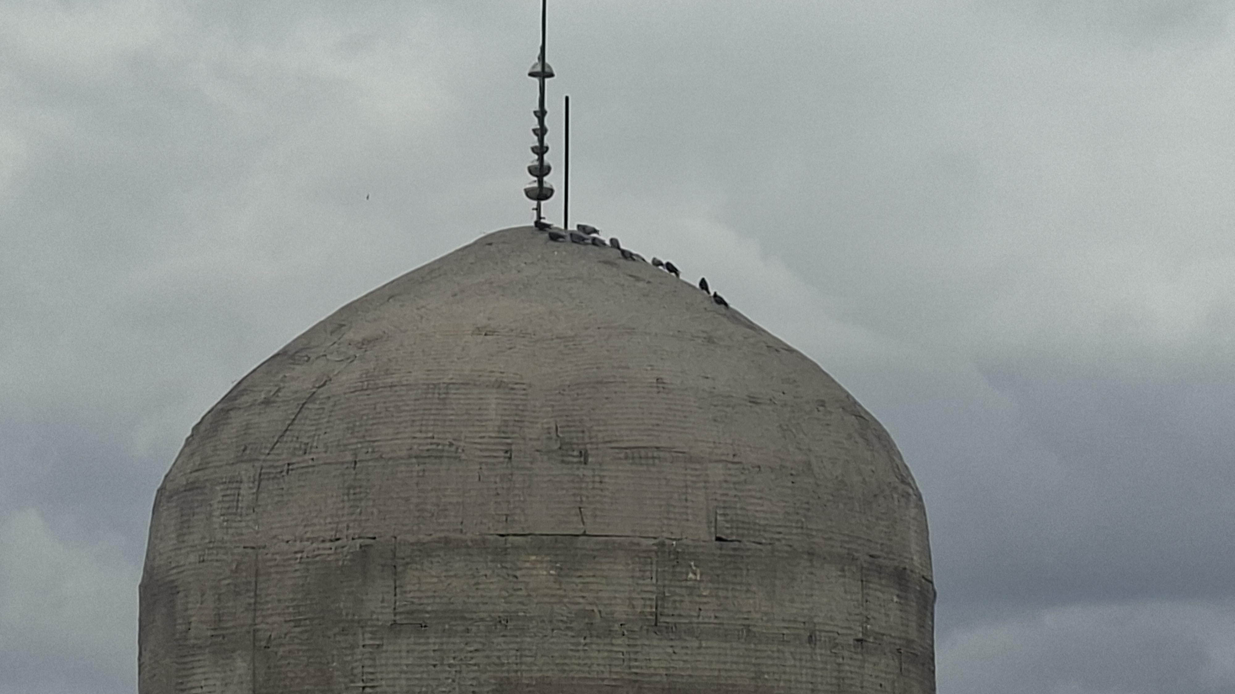 مسجد وحسنیه هاوشک
