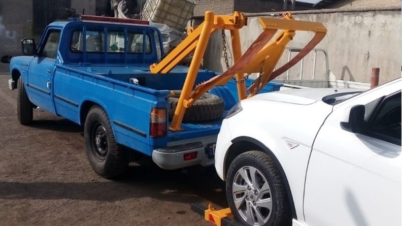 یدک کش ماهان(امدادخودرو)