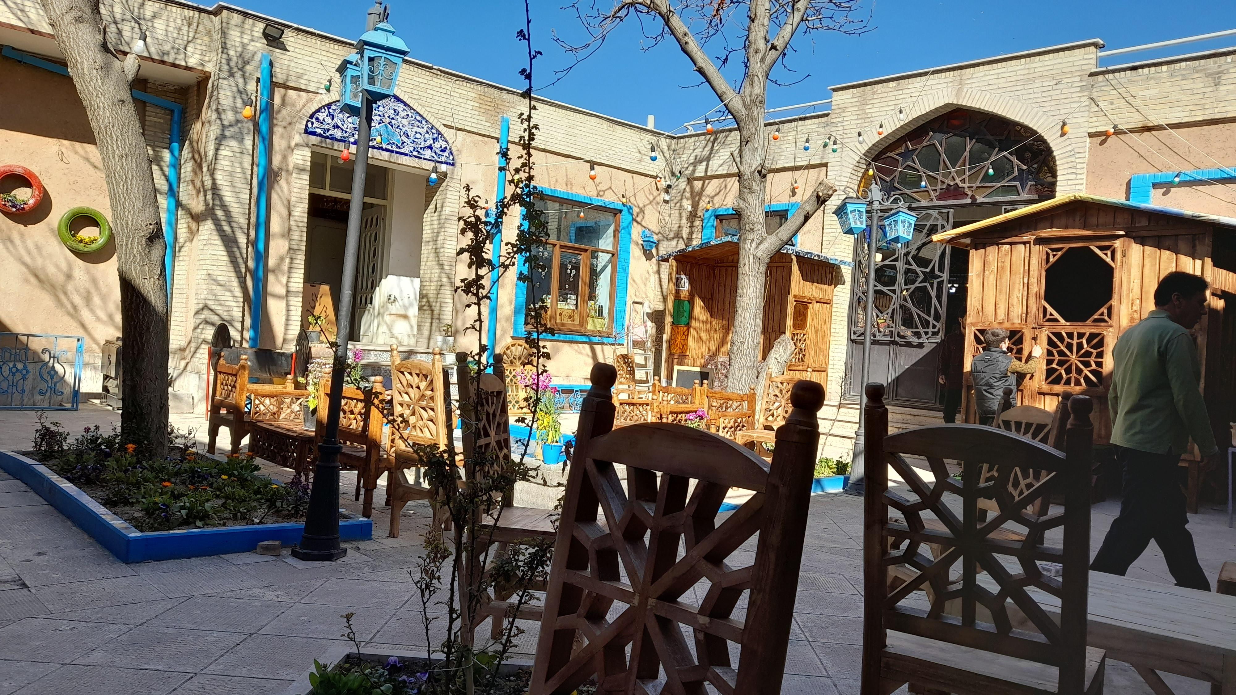 کافه بازیاج