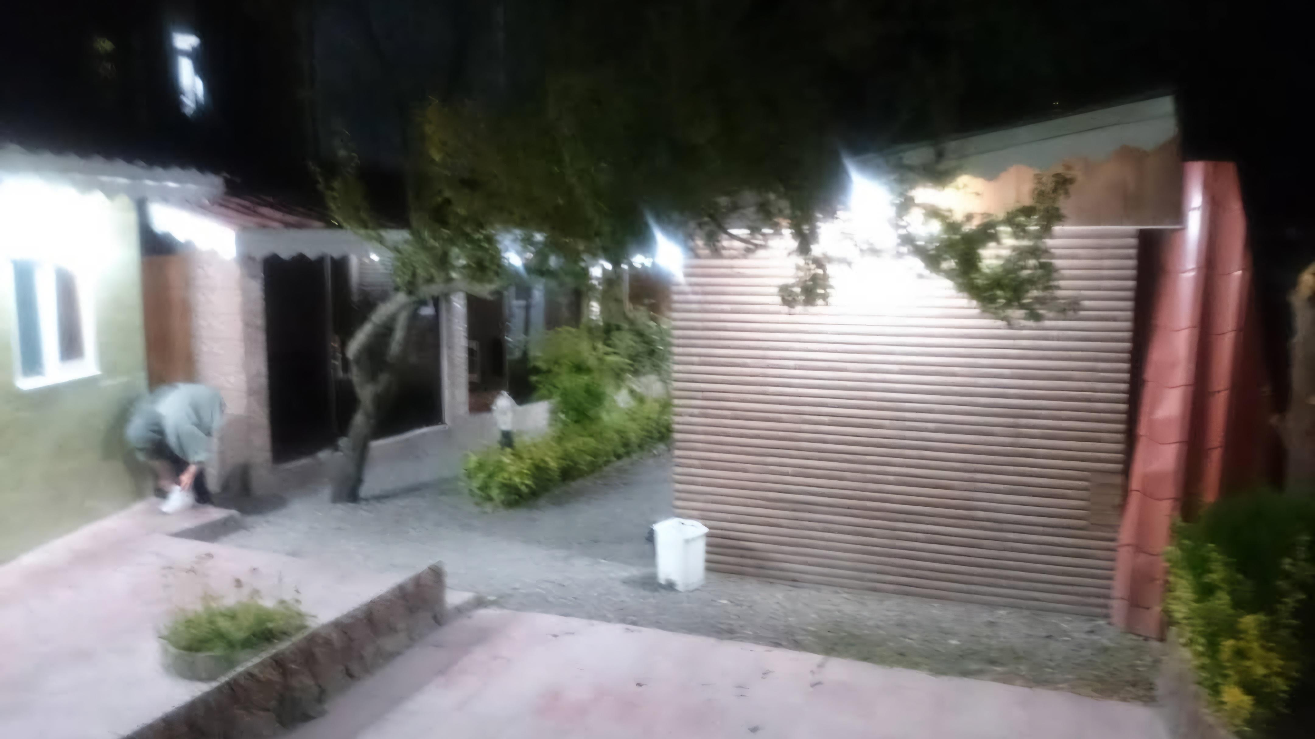 رستوران آق اولر