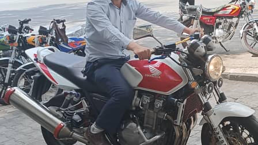 نمایندگی موتورسیکلت حاج اروج
