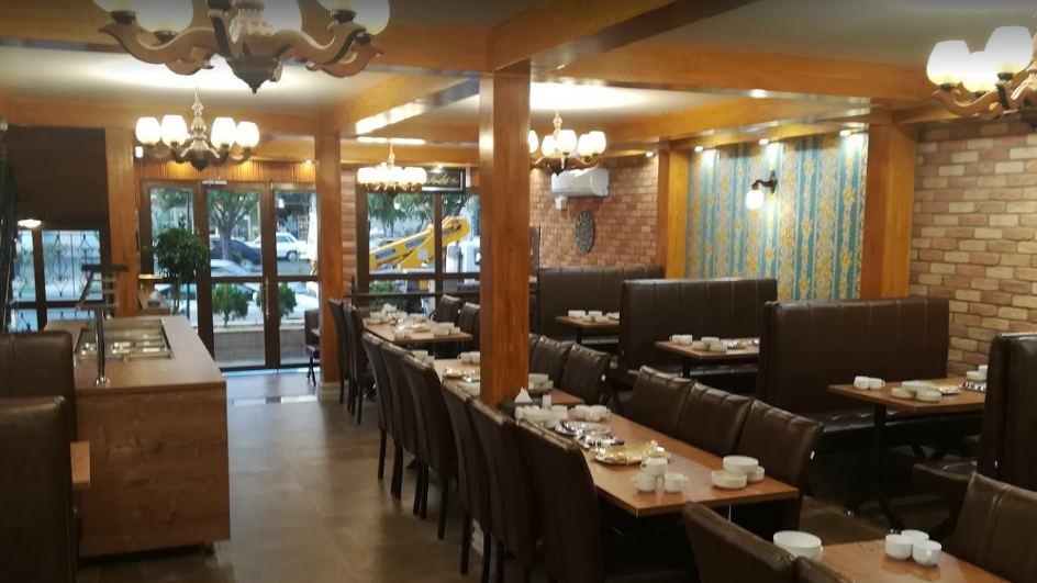 رستوران دارکوب